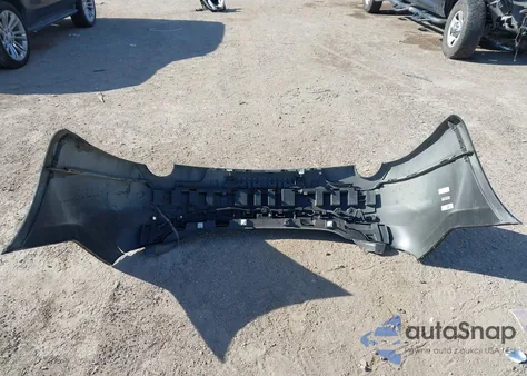 2010 Lincoln Mks z USA, uszkodzony, nr VIN 1LNHL9DR7AG603202